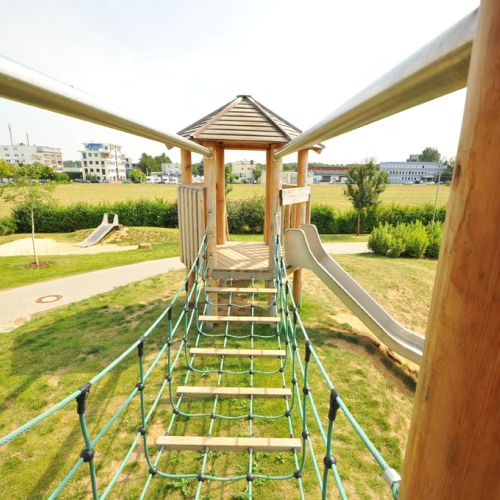 Spielplatz im Keltenpark.jpg